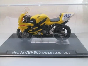 RARE FABIEN FORET HONDA CBR600 2002 IXO 1-24 SCALE MOTORCYCLE MODEL - Picture 1 of 2