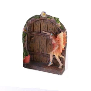 Magical Sparkle FAIRY DOOR - Garden Home Ornament - PEACH / APRICOT FAIRY - Picture 1 of 1