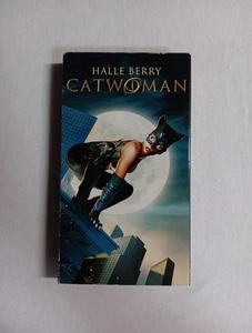 Catwoman (VHS, 2005) Halle Berry Rare Late Release - Tested ✔️ VG+ - Picture 1 of 6