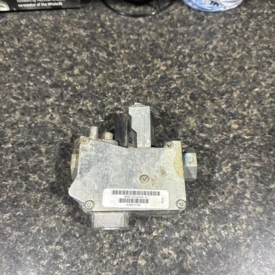 Válvula de gas horno Bryant Payne de una sola etapa 24 V White Rodgers EF32CW211 Carrier Bryant Payne Foto 1 de 4