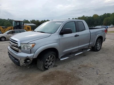 Info-GPS-TV Screen Dash Mounted With Cruise Control Fits 08-13 TUNDRA 1325922 - Image 1 of 4