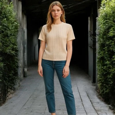 Neiman Marcus Women’s Cashmere L Sweater Short Sleeves Ivory - Image 1 of 4