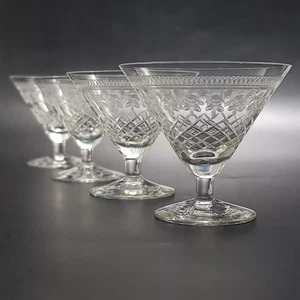 Set of 4 Lady Hamilton Pall Mall Glasses 6.5cm Vintage Etched Crystal 40ml c1920 - Picture 1 of 7