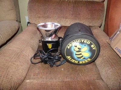 Alien Bees Pro PhotoFlash B800 negro probado FUNCIONA Foto 1 de 4