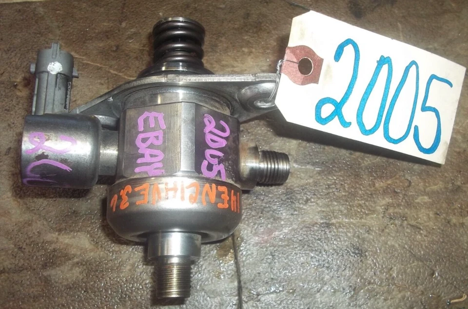 Conjunto de bomba de combustible montada en motor Enclave Traverse Acadia 2012-2014 3,6 L OEM Foto 1 de 4