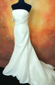 SALE ! Benjamin Roberts TIA NEW wedding dress size 12 - Picture 1 of 9
