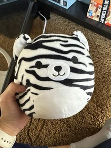 Tasha Tiger 8" Squishmallow con Pancia Bianca Nero Naso Zucchero Pancia (Raro) - Foto 1 di 2