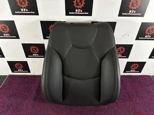 CADILLAC CT5 AWD 2.0L TURBO 20-23 OEM FRONT RIGHT UPPER SEAT COVER LEATHER 35K - Picture 1 of 6