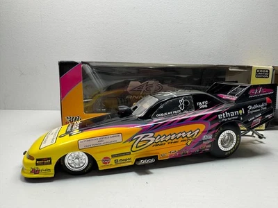 赛车冠军 兔子和男孩 亲笔签名 签名 NHRA 道奇 有趣汽车 — 第 1/4 张图片