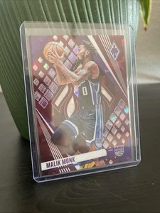 2023-24 Panini Phoenix - Malik Monk #38 Maroon Ice Phoenix /275 - Bild 1 von 3