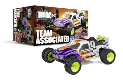 Team Associated - RC10GT Richard Saxton Edition - Image 1 of 4