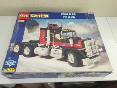 Lego Model Team 5571 (Giant Truck) with Box Manual Tray MISSING SOME PIECES - Image 1 of 4