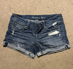 American Eagle Shortie Denim Jeansshorts Damengröße 2 abgenutzt 100 % Baumwolle - Bild 1 von 3