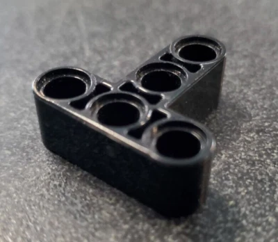 Lego 60484 Technic Liftarm Modified T-Shape Thick 3 x 3 Black - Image 1 of 3