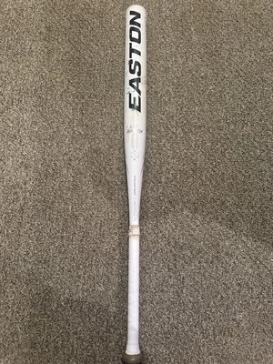 Bate de softbol lanzamiento rápido Easton Ghost Unlimited 2023 FP22GHAD10 blanco Foto 1 de 2
