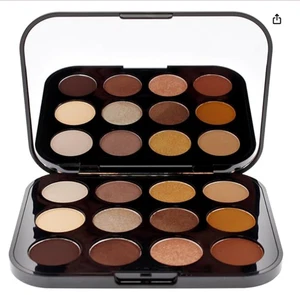 MAC Connect In Colour Eye Shadow Palette - Unfiltered Nudes for Women - 0.43 oz - Picture 1 of 4