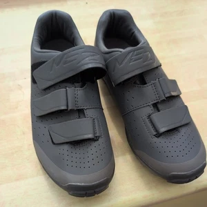 Shimano Cycling Shoes 8UK, 42EU Men’s Wide Gray SHME201W G01 W - Picture 1 of 7