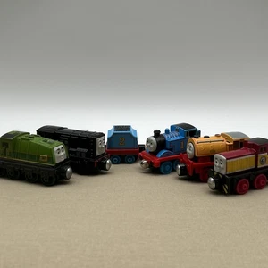 Take-n-Play Along Thomas the Train Lot (x6 Set) Die-Cast Magnetic Diesel - Picture 1 of 15