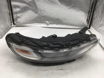 2020-2022 KIA SOUL RIGHT Front Lamp daytime running lamps, RF. OEM - Image 1 of 4