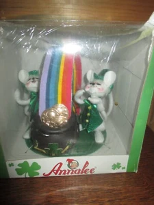 NIB Annalee END OF THE RAINBOW St. Patrick's Day LEPRECHAUN MICE Decoration - Picture 1 of 6