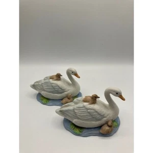 Pair of Vintage Homco Porcelain Swan Birds Mid Century Modern Made In Taiwan - Picture 1 of 4
