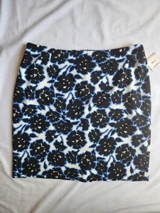 Kasper Blue Floral Pencil Skirt Womens 22W Plus Stretch Straight Career Chic NWT - Picture 1 of 11