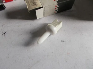 INTERRUTTORE STOP LANCIA THEMA TURBO 16V I.E 8.32 FERRARI FIAT CROMA V6 TURBO - Imagen 1 de 5