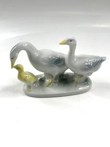 Porzellan Figur mit blauer Krone Gänse ca. 14cm Länge - Bild 1 von 5