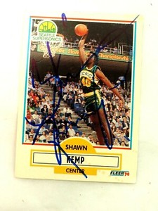 1991 Fleer #178 Autographed Shawn Kemp Nice Card