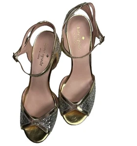 "Zapatos de tacón Kate Spade New York hechos en Italia para mujer metálicos dorados/plateados de 3"" 7,5" - Imagen 1 de 12