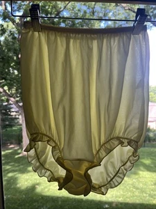 Vintage Texsheen Sheer Yellow All Nylon Brief Panties Granny Mushroom Gusset 32 - Picture 1 of 10