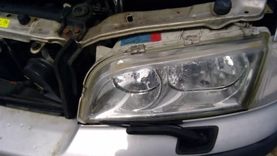 Faro conductor 4 cilindros VIN Vs cromado compatible con 00-04 VOLVO SERIE 40 9227152 Foto 1 de 4