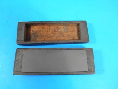 Piedra de afilar/afilar al aceite vintage en estuche de madera piedra de afilar Foto 1 de 4