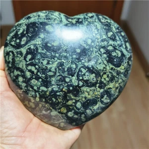 1026g Kambaba Krokodil Jaspis Herz schwarzer & grüner Stein O202 - Bild 1 von 12