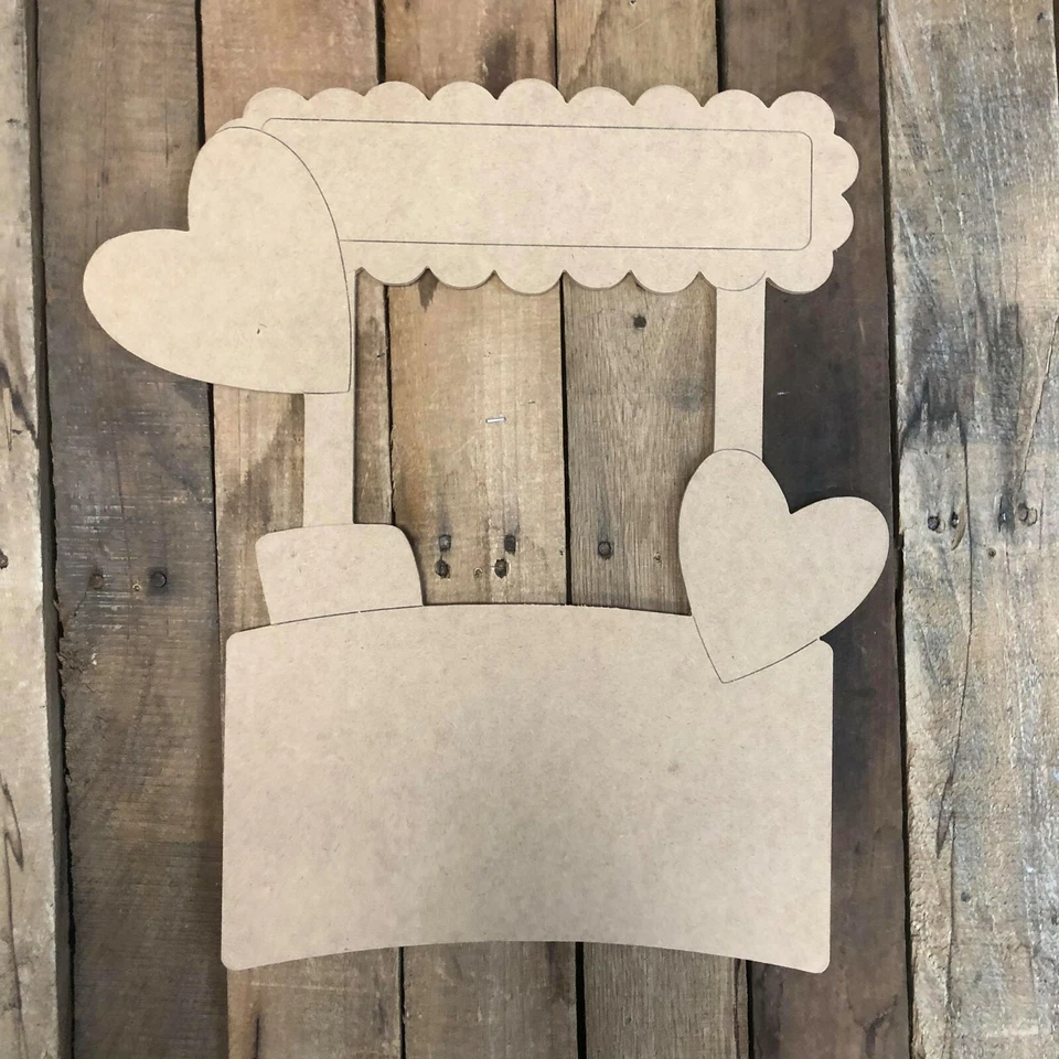 Cabina de San Valentín recorte de madera, forma inacabada, pintura por línea, artesanía grabada Foto 1 de 1