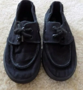 US Sports Boy Toddler Size 10   - Picture 1 of 4