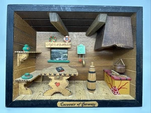 Vintage German Mid Century 3-D Hand Crafted Folk Art Diorama Wall Hanging VGC - Picture 1 of 15