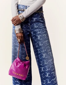 New Chanel 23B Mini 22 Bag Shiny Calfskin Gold Metal Purple Fuchsia Pink CHIP - Picture 1 of 23
