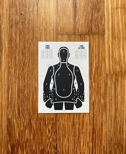 Wanted By The FBI (Federal Card Co 1993) SP1 Insert Chase - Die-Cut Target Card