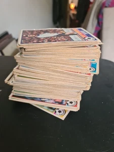 L165/330 cards FOOTBALLERS (Red Back) by TOPPS Gum 1977 Cat £230 - Picture 1 of 24