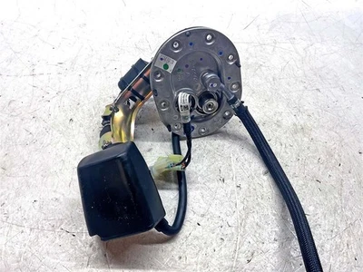 Топливный насос 2022 Triumph Bonneville T100 - T2402902 - Изображение 1 из 4