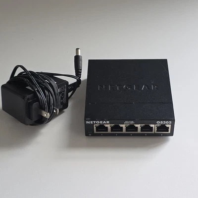 NETGEAR GS305v3 5-Port Gigabit Ethernet Switch With Power Adapter Tested - Image 1 of 4