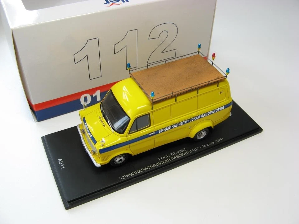Ford Transit Police  Adler милиция 1974 Spark [A011] - Image 1 of 4