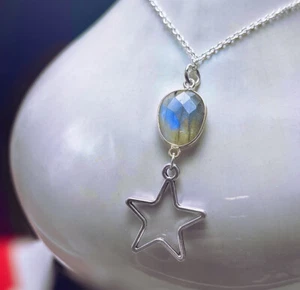 Shining Star labradorite pendant necklace - Picture 1 of 3