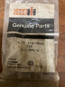 New Case 218-5243 Tee Fitting CaseIH 2185243 - Picture 1 of 2