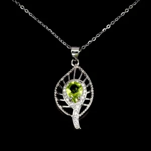 Collar De Plata Esterlina 925 Con Peridoto Natural De 8x6mm - Imagen 1 de 13
