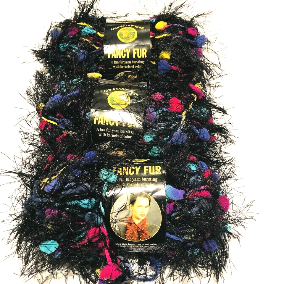 Lion BRAND Fancy Fur Yarn Bold Black 253 Turkey 39 Yards Each 2 Skiens