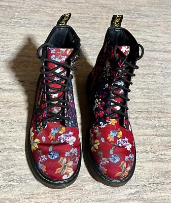 Dr. Martens Delaney Multicolor Rojo Floral Talla 7 Mujer 6 Hombre Foto 1 de 4