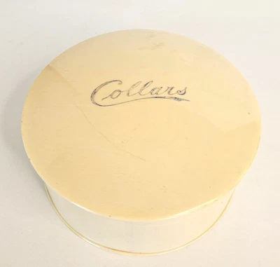 COLLARS Bakelite Storage Box - Circa 1900's - image 1 of 4