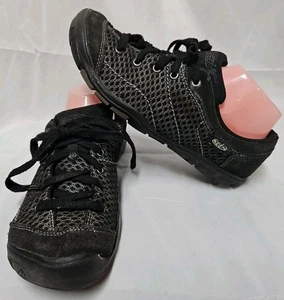 Keen Black Mercer Lace II Athletic Sneaker 1012358 Womens Size 9 Black GUC - Picture 1 of 14